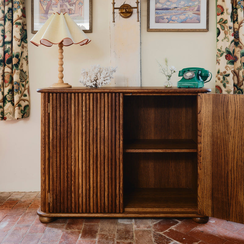 Reeded Cabinet - 120 W, Dark Oak