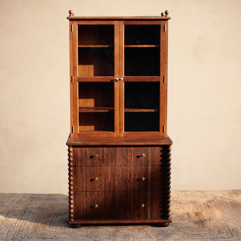 Friston Cabinet